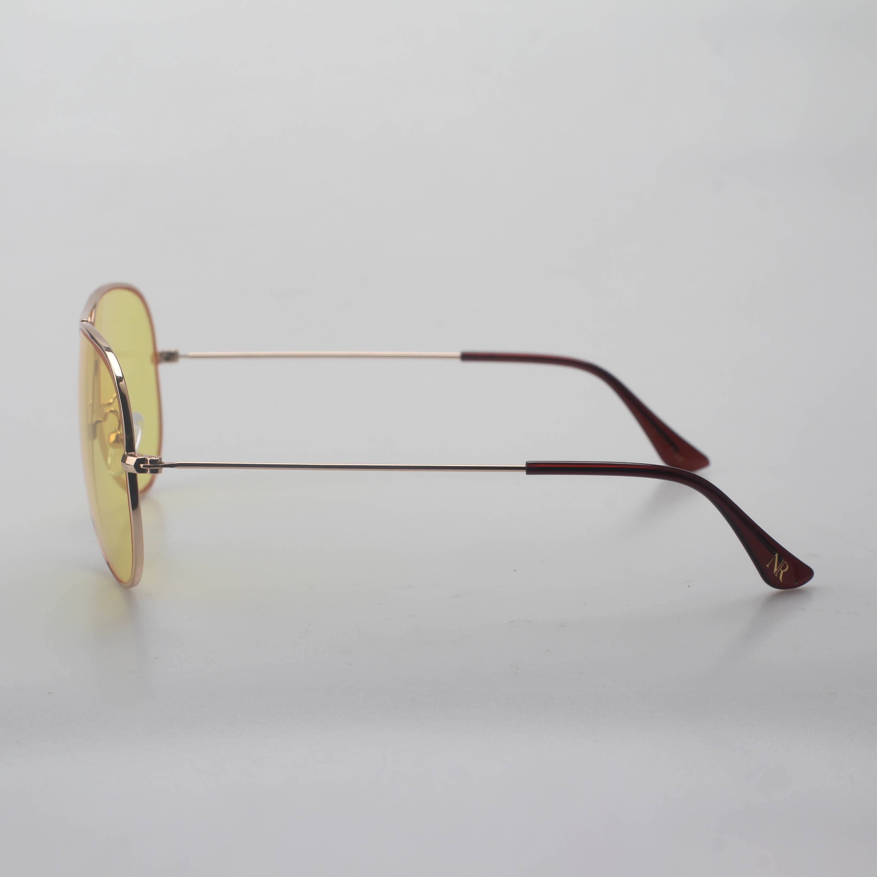 ILMARI daytime glasses gold