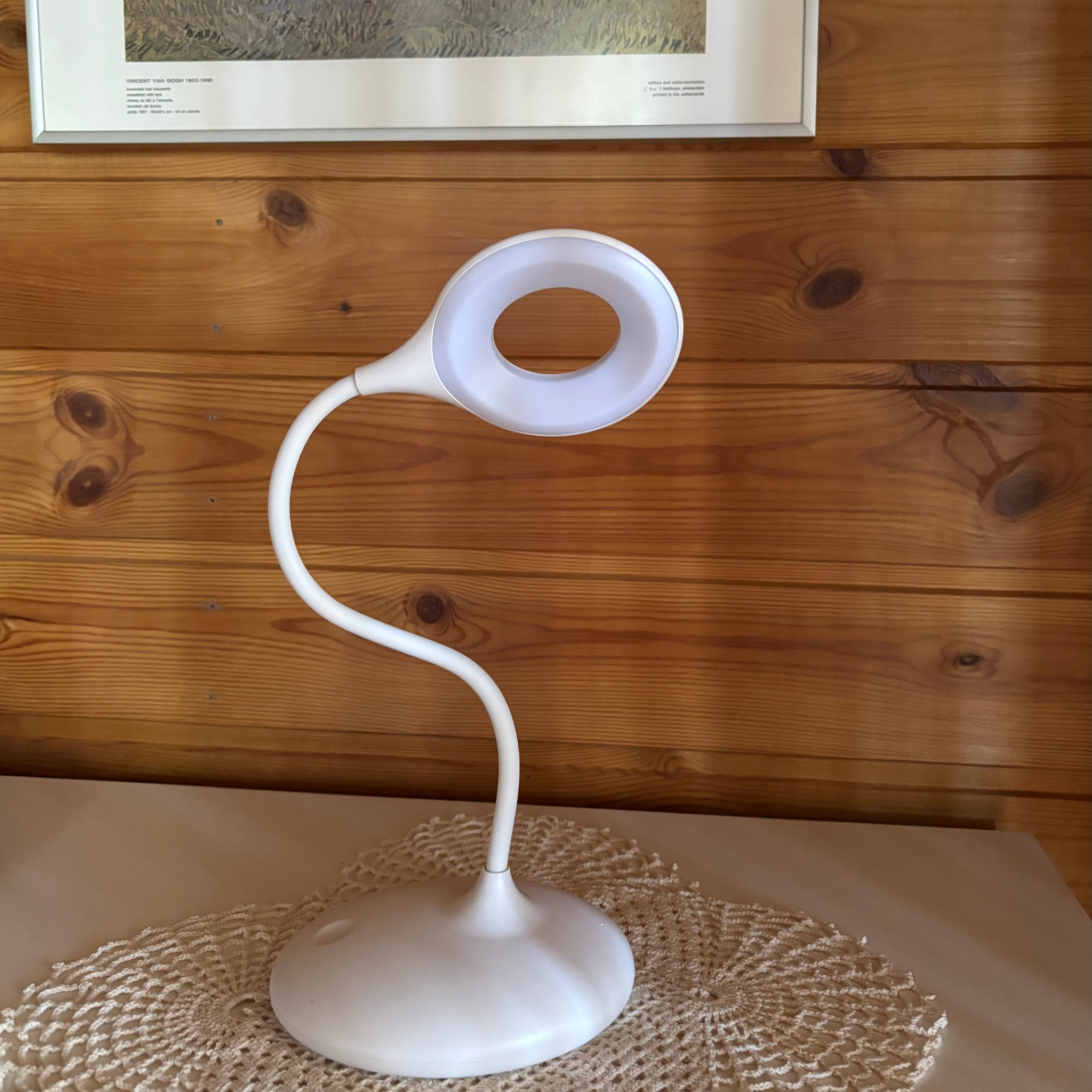 HALO table lamp